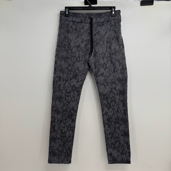 Bevy Flog Shely Gray/Black Python Drawstring Pants Women’s Size 25 - Picture 2 of 9